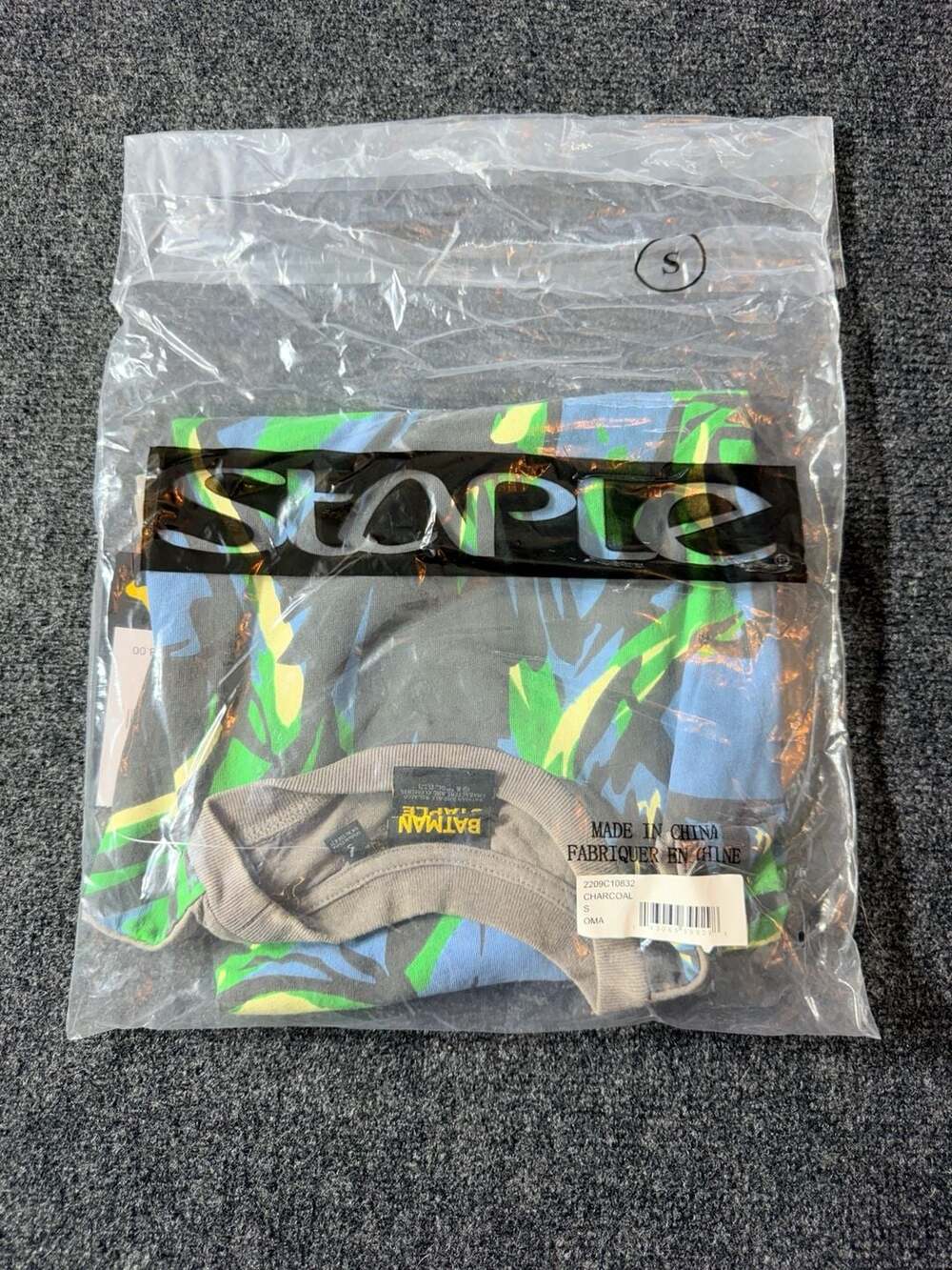 Batman Staple Joker Face T-Shirt Size S Charcoal Graphic Tee